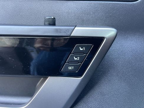 Used 2024 Toyota Tundra Limited image 20