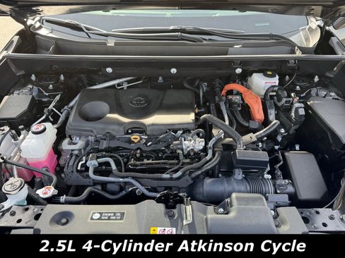 Used 2024 Toyota RAV4 AWD Hybrid image 12