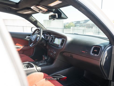 Used 2020 Dodge Charger Scat Pack RWD image 15