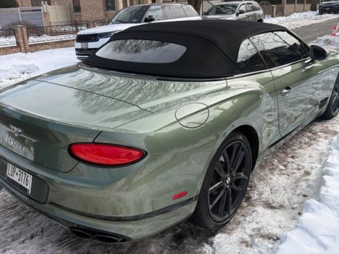 Used 2021 Bentley Continental GT image 3