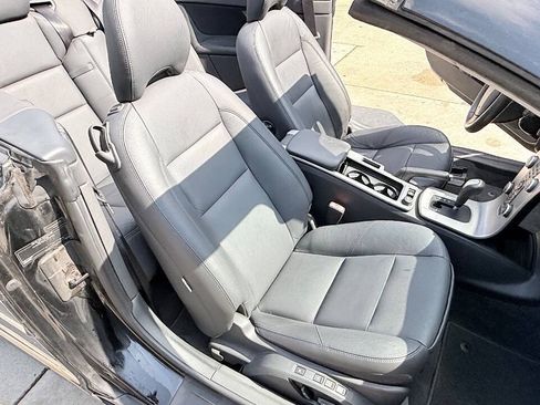 Used 2009 Volvo C70 T5 FWD image 44