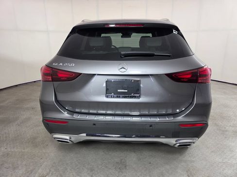 Certified 2025 Mercedes-Benz GLA 250 image 5