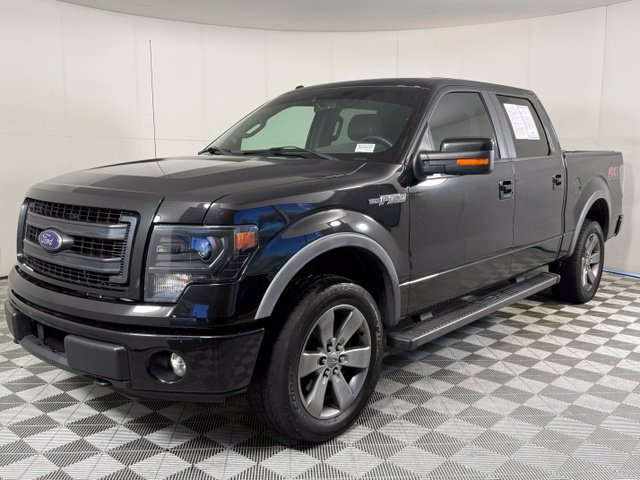 Used 2014 Ford F150 FX4 w/ Equipment Group 402A Luxury AWD/4WD image 2