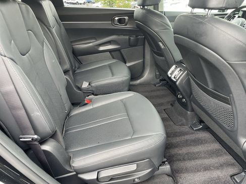 Certified 2023 Kia Sorento EX AWD/4WD image 24