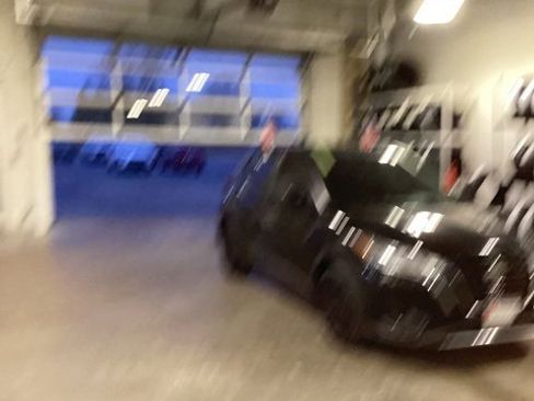 Used 2021 Nissan Kicks S image 5