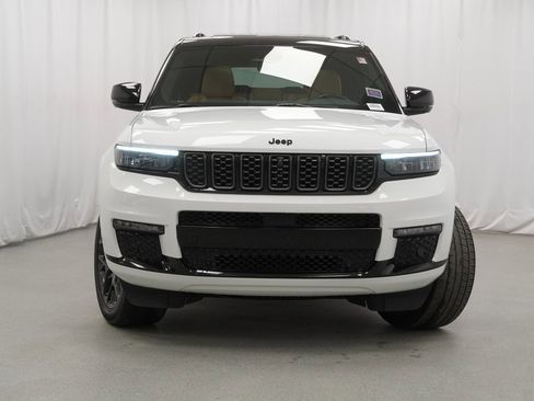 Certified 2024 Jeep Grand Cherokee L Summit image 7