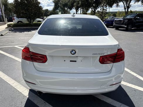 Used 2018 BMW 320i Sedan image 3