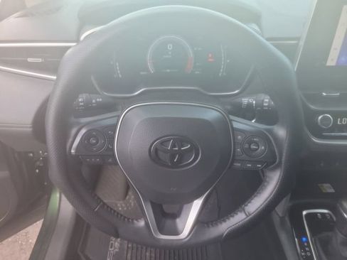 Used 2023 Toyota Corolla Cross XLE AWD/4WD image 22