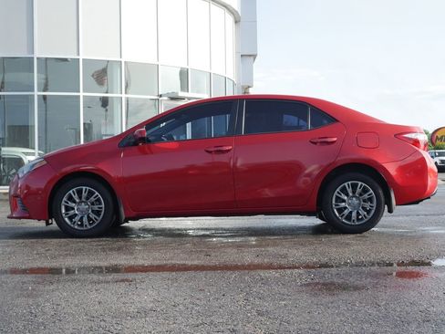 Used 2016 Toyota Corolla LE FWD image 16