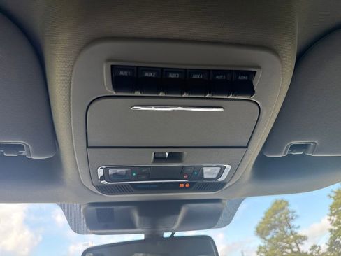 Used 2024 Ford F250 Lariat w/ Lariat Ultimate Package image 24