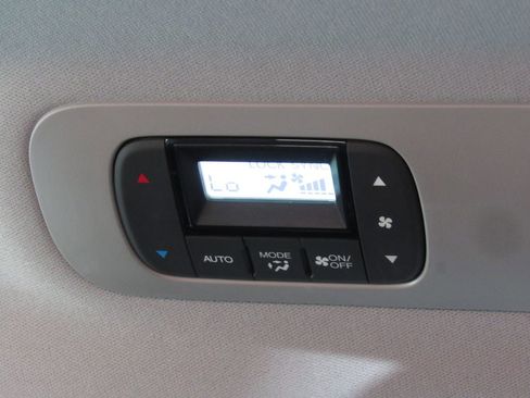 Used 2023 Honda Odyssey Touring image 37