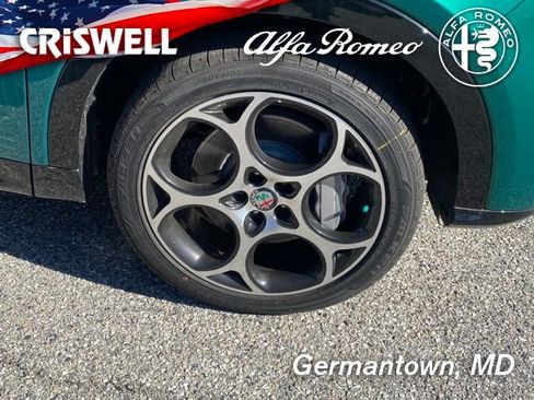 Used 2024 Alfa Romeo Tonale Ti image 13