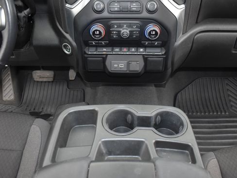 Used 2022 Chevrolet Silverado 1500 RST w/ Safety Package image 19