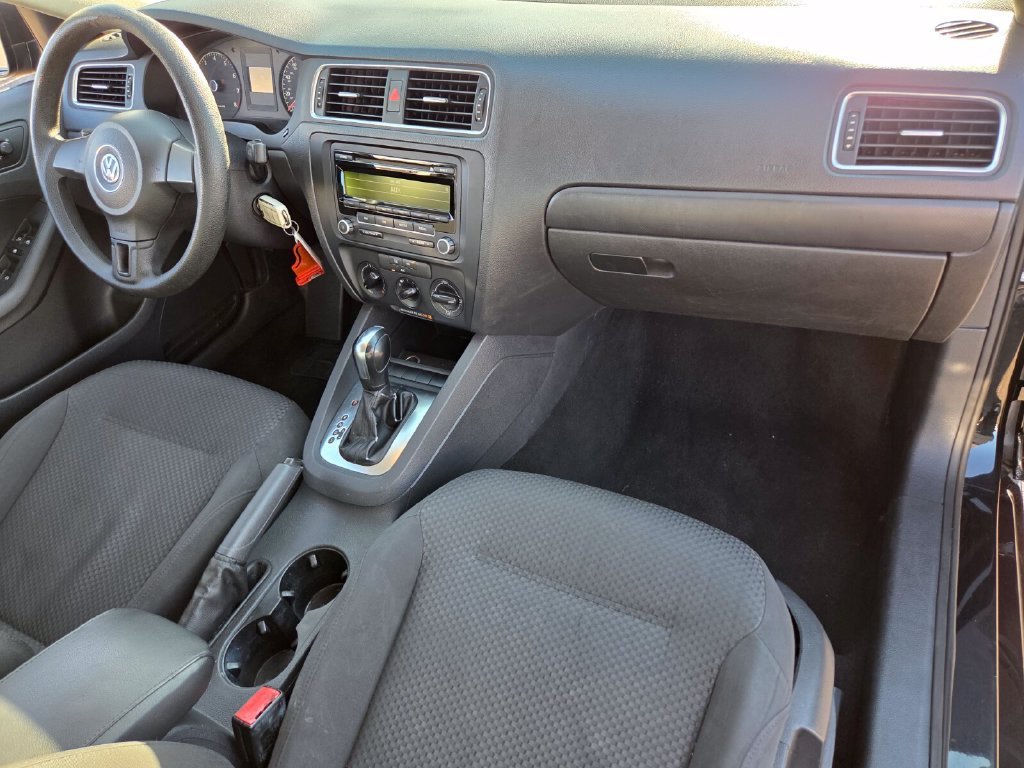 Used 2013 Volkswagen Jetta S FWD image 21