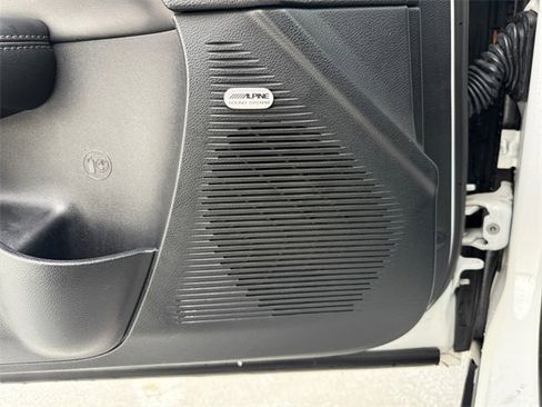 Used 2017 Dodge Challenger R/T Plus image 11