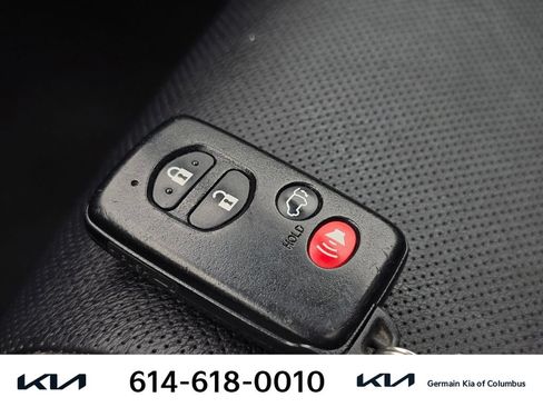 Used 2013 Toyota Highlander Limited AWD/4WD image 33