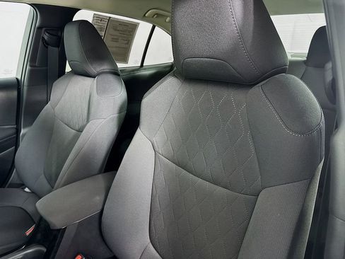 Used 2022 Toyota Corolla LE image 36