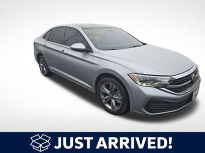 Used 2023 Volkswagen Jetta SE