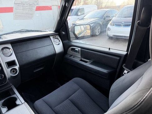 Used 2016 Ford Expedition EL XLT AWD/4WD image 19