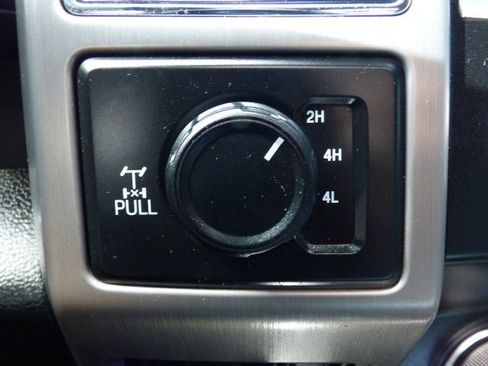 Used 2019 Ford F250 Platinum w/ Platinum Ultimate Package image 36