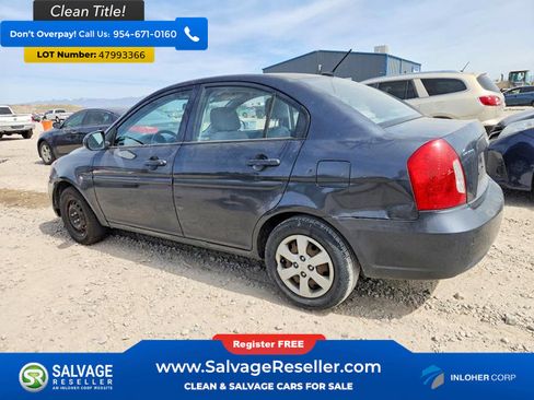 Used 2011 Hyundai Accent GLS image 3