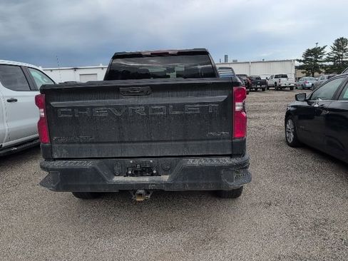 Used 2024 Chevrolet Silverado 1500 RST w/ LPO, Liner Protection Package AWD/4WD image 5
