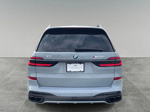 Used 2025 BMW X7 M60i w/ Executive Package image 4