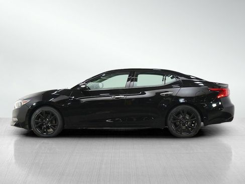 Used 2017 Nissan Maxima 3.5 SL FWD image 2