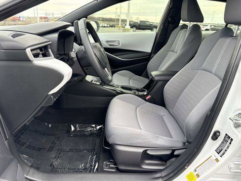Used 2025 Toyota Corolla SE image 22