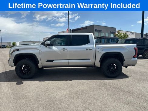 Used 2022 Toyota Tundra Platinum w/ Advanced Package AWD/4WD image 1