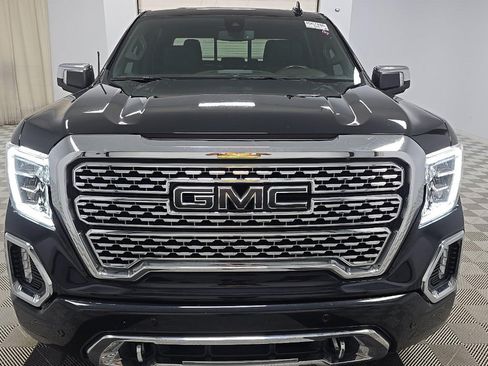 Used 2021 GMC Sierra 1500 Denali w/ Driver Alert Package II AWD/4WD image 3