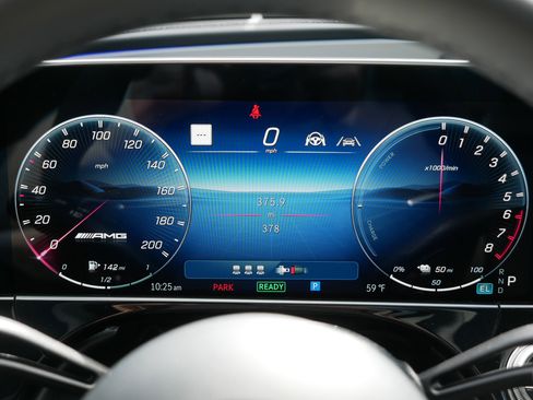 Used 2026 Mercedes-Benz E 53 AMG 4MATIC Sedan image 21