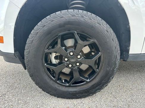 Certified 2022 Ford Maverick XLT w/ Equipment Group 300A Standard image 25