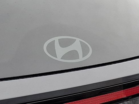 New 2026 Hyundai Tucson SEL image 19