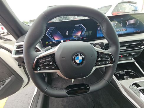 Used 2026 BMW 330i Sedan image 14