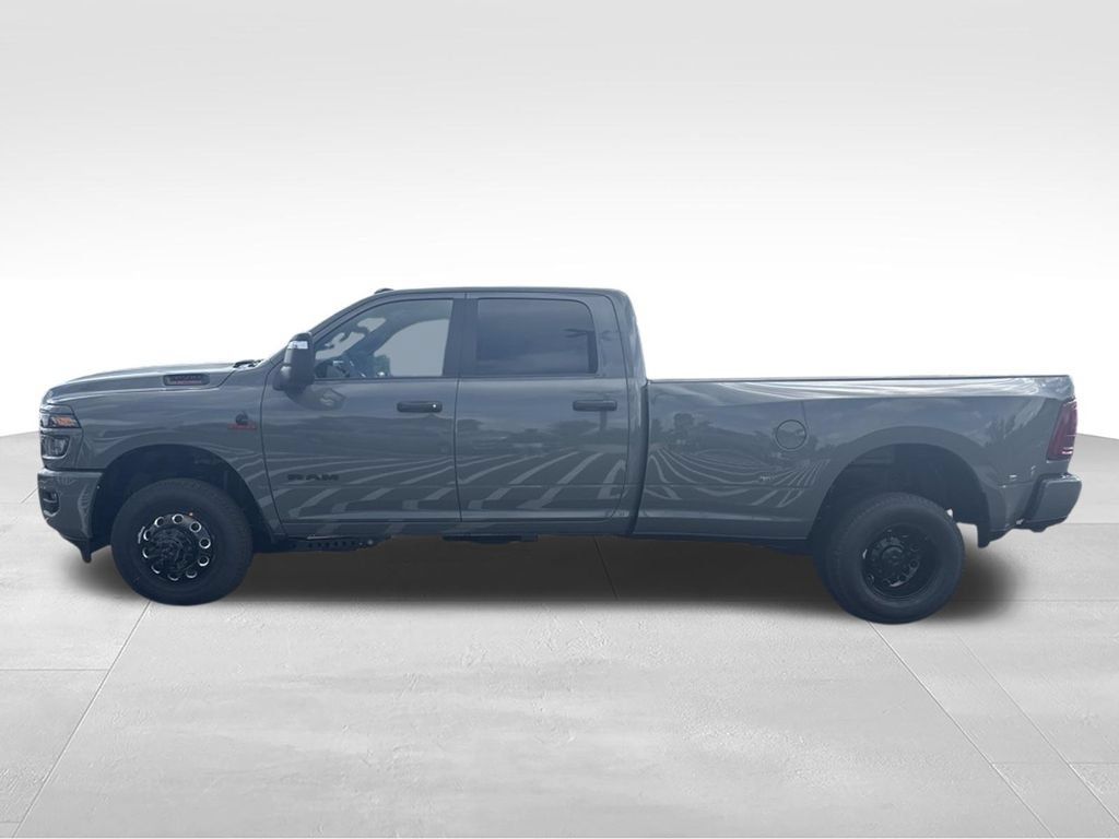 New 2027 RAM 3500 Big Horn AWD/4WD image 6