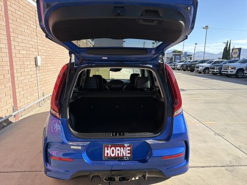 Used 2020 Kia Soul GT-Line Turbo FWD image 6