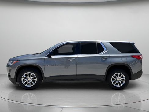Used 2020 Chevrolet Traverse LS AWD/4WD image 5