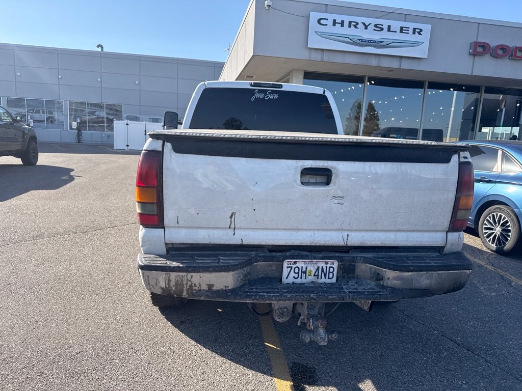 Used 2002 Chevrolet Silverado 2500 LS w/ Electrical Convenience Pkg AWD/4WD image 6