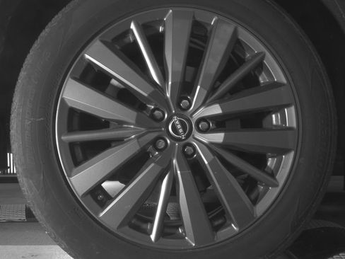 Used 2024 Nissan Pathfinder SL w/ SL Premium Package FWD image 14