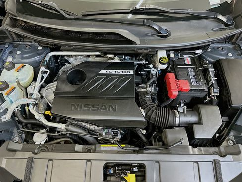 Used 2023 Nissan Rogue SV AWD/4WD image 33