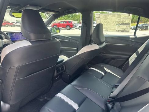 New 2026 Toyota Camry SE FWD image 18