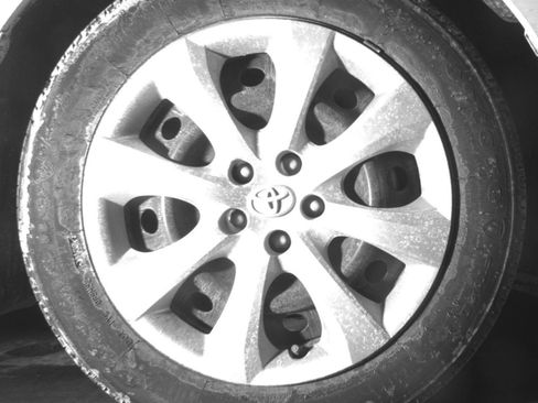 Used 2025 Toyota Corolla LE FWD image 22