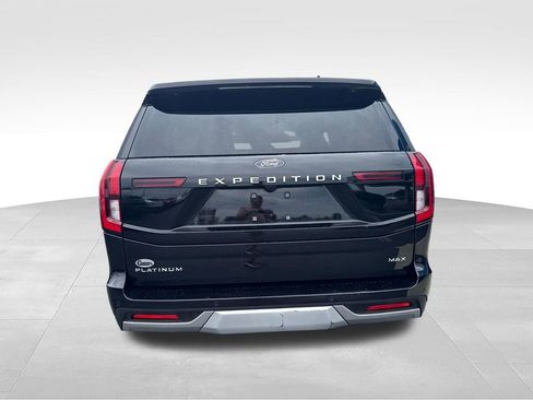 Used 2025 Ford Expedition Max Platinum AWD/4WD image 4