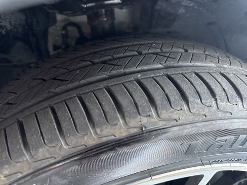 Used 2018 Nissan Rogue SL w/ Premium Package AWD/4WD image 11