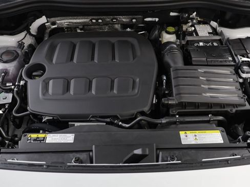 New 2026 Volkswagen Tiguan SE AWD/4WD image 24