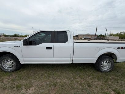 Used 2016 Ford F150 XL w/ Equipment Group 101A Mid