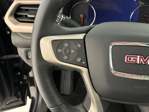 Used 2023 GMC Acadia Denali w/ Denali Ultimate Package image 23