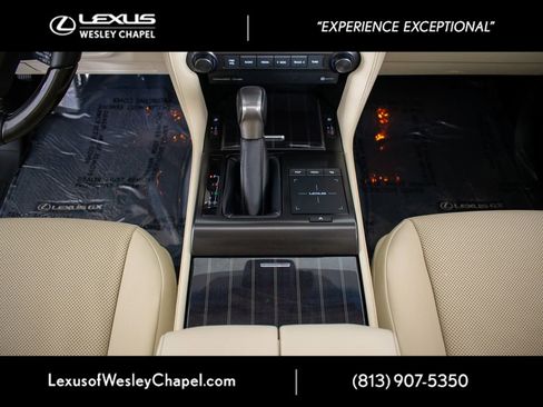 Used 2023 Lexus GX 460 Premium w/ Premium Package AWD/4WD image 30