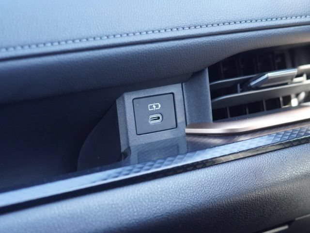 Certified 2025 Toyota Grand Highlander AWD Hybrid image 56